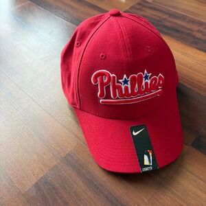 Nike Philadelphia Phillies MLB Baseball Cap Red Legacy 91 Adjustable One Size